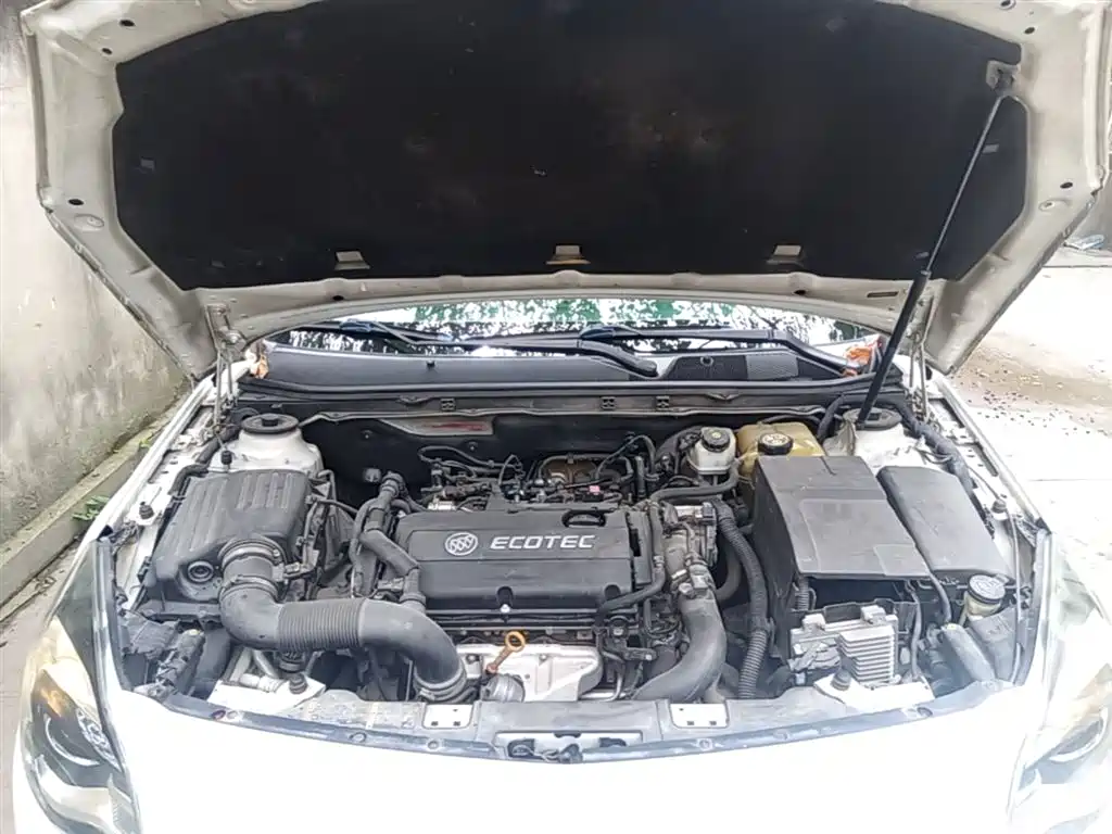 Buick Regal 2015 1.6T Leading Tech Edition фото 20