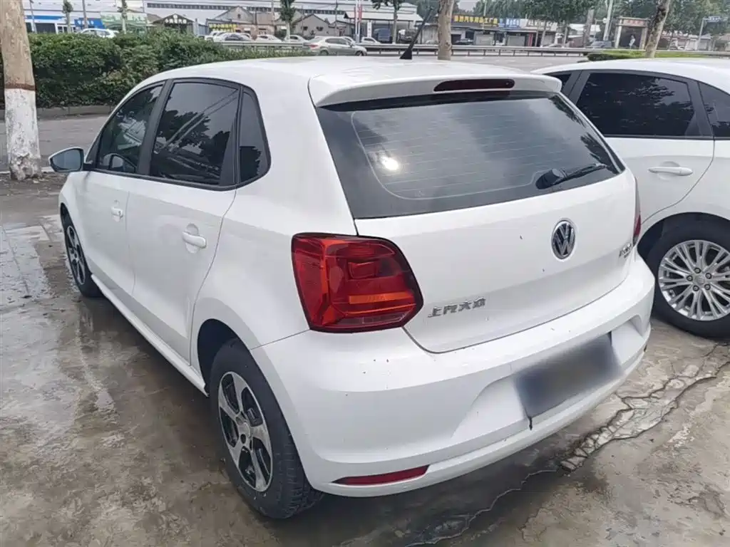 Volkswagen Polo 2018 1.5L Auto Safe Drive фото 5