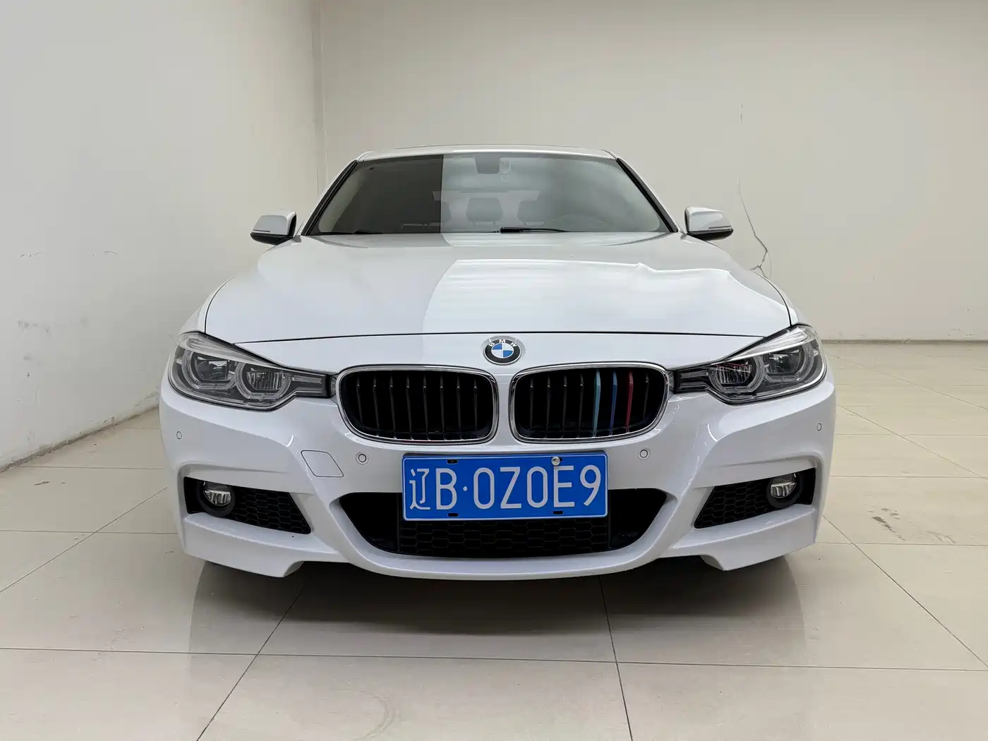 BMW 3 Series 2019 320Li M Luxury Package фото 2