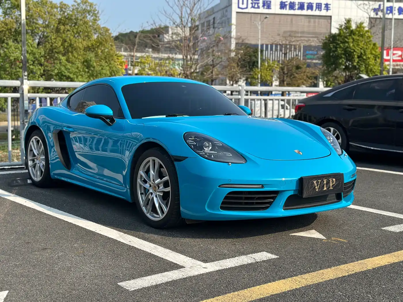 Porsche 718 2018 Cayman 2.0T фото 3