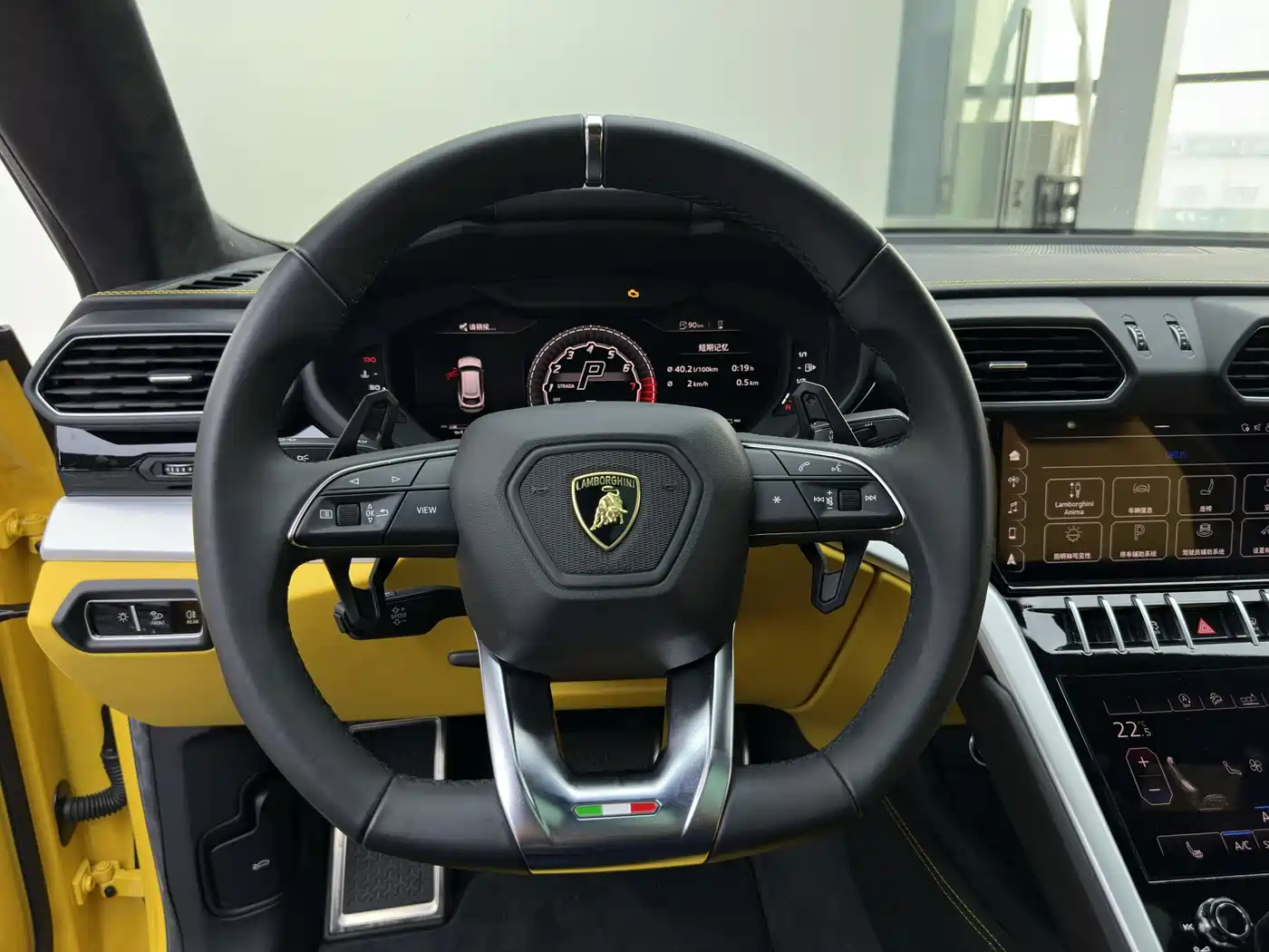 Lamborghini Urus 2021 4.0T V8 фото 14