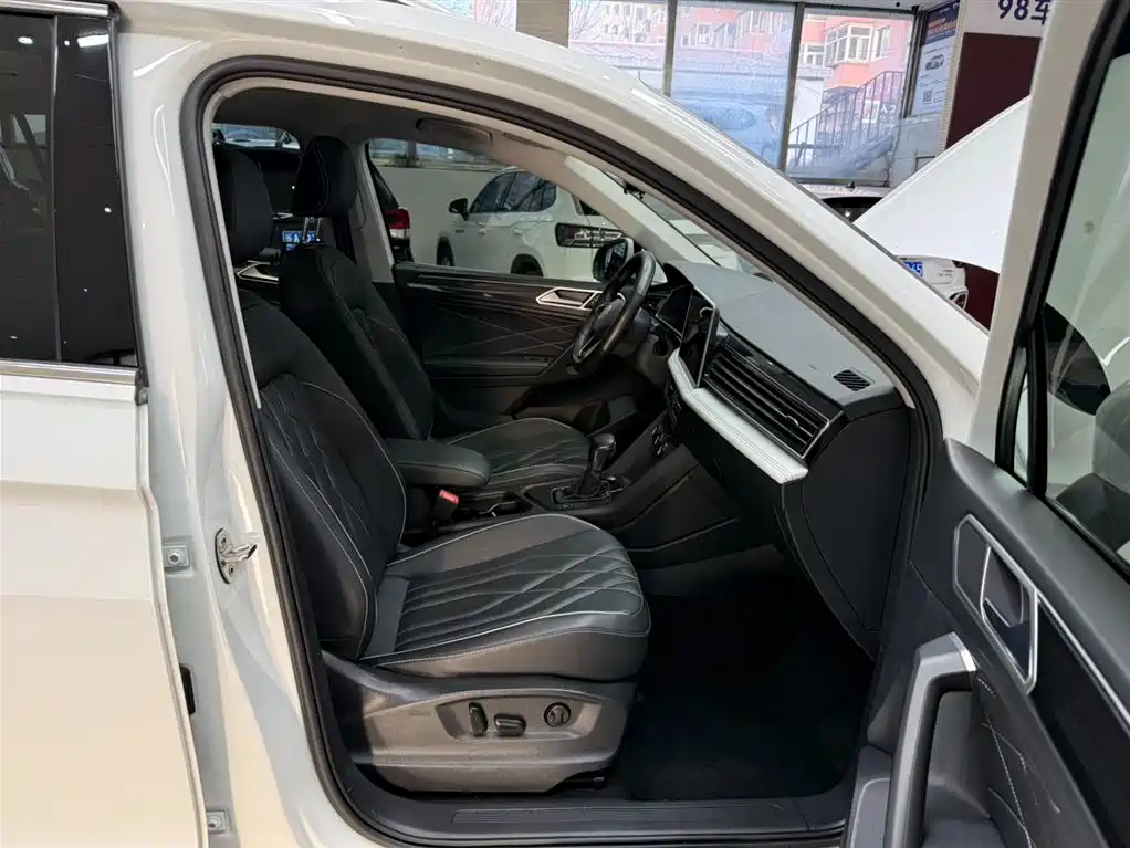 Volkswagen Tiguan L 2023 280TSI 2WD Trend Limited Edition фото 21