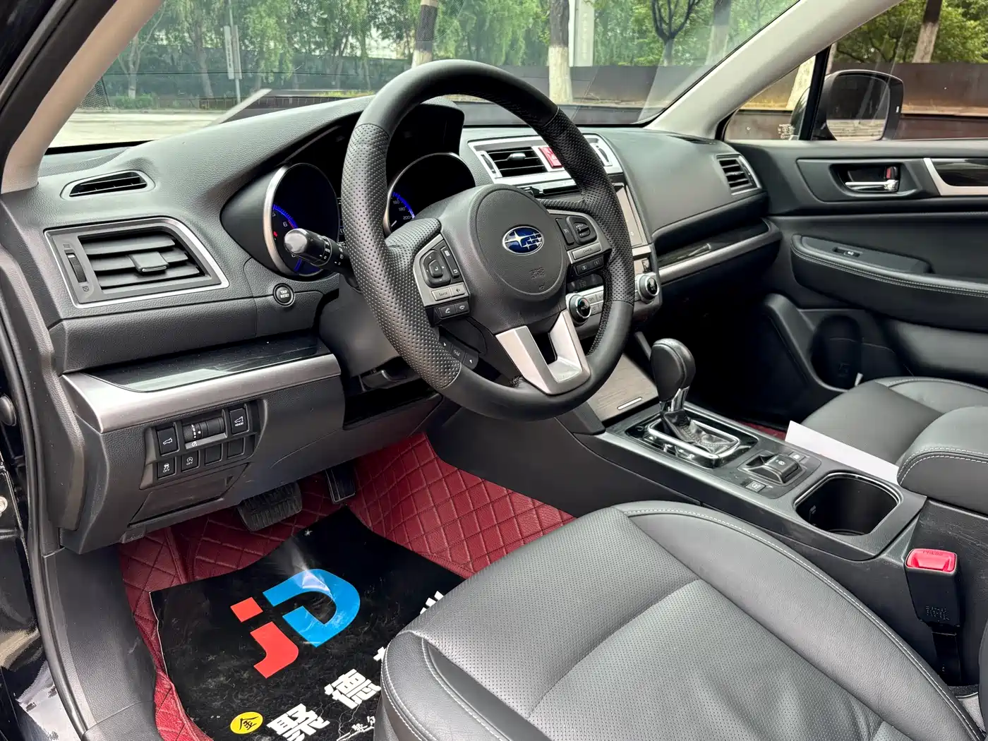 Subaru Outback 2015 2.5i Sport Navigation Edition фото 11