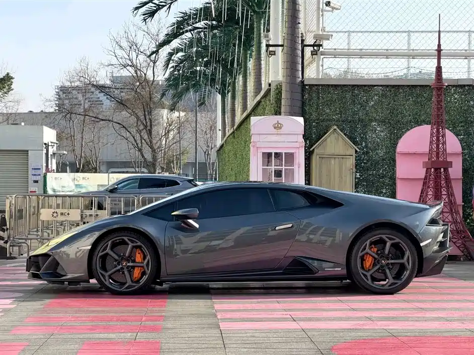 Lamborghini Huracán 2019 Huracán EVO фото 5