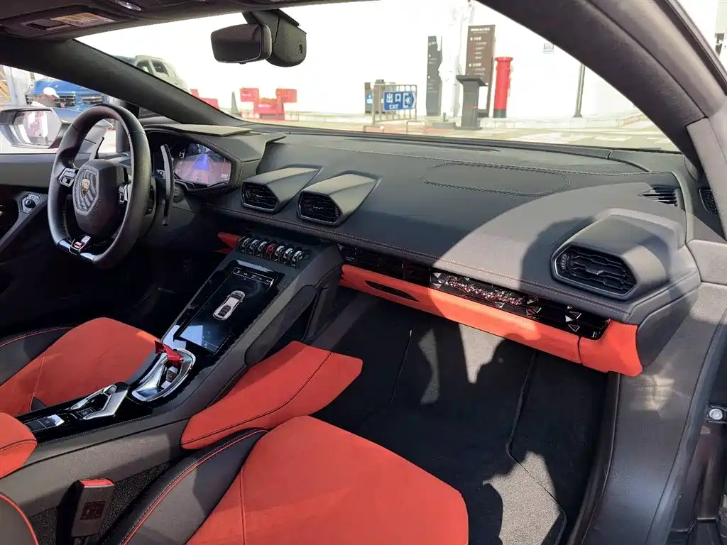 Lamborghini Huracán 2019 Huracán EVO фото 11