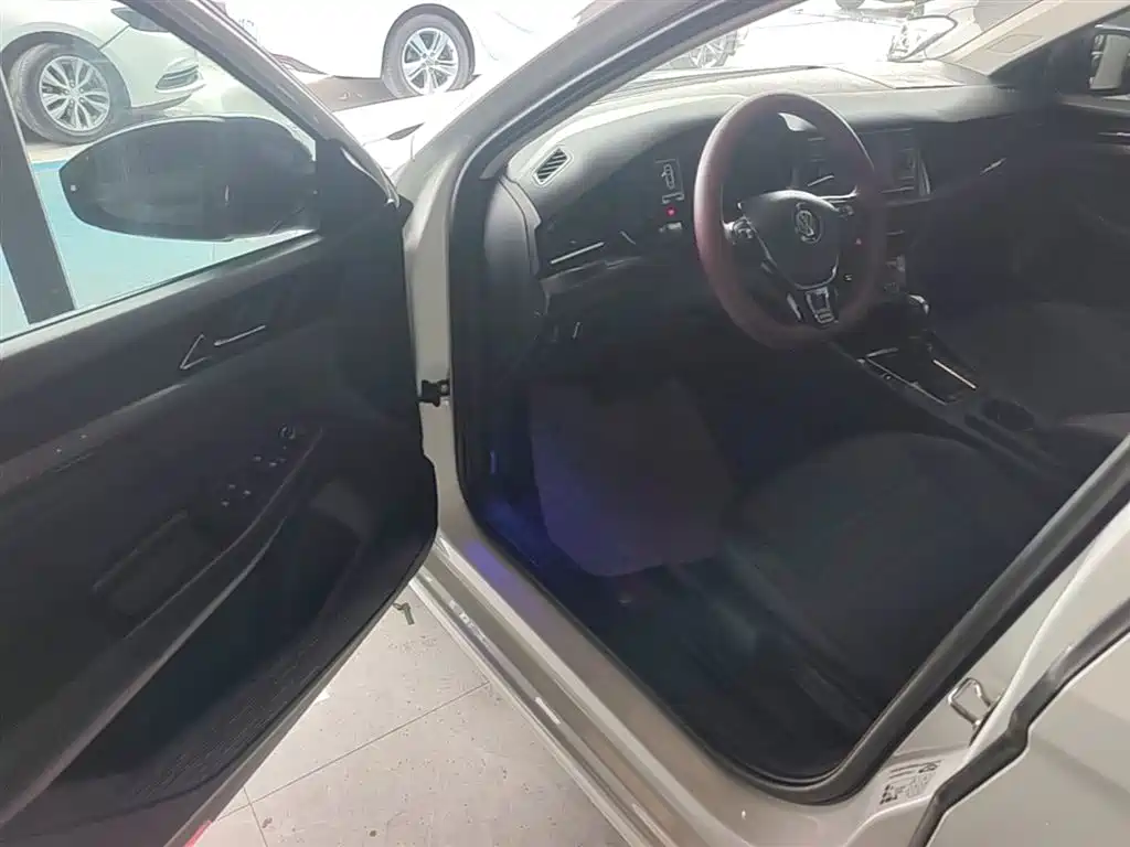 Volkswagen Bora 2019 Facelift 1.5L Automatic Elite China V фото 16