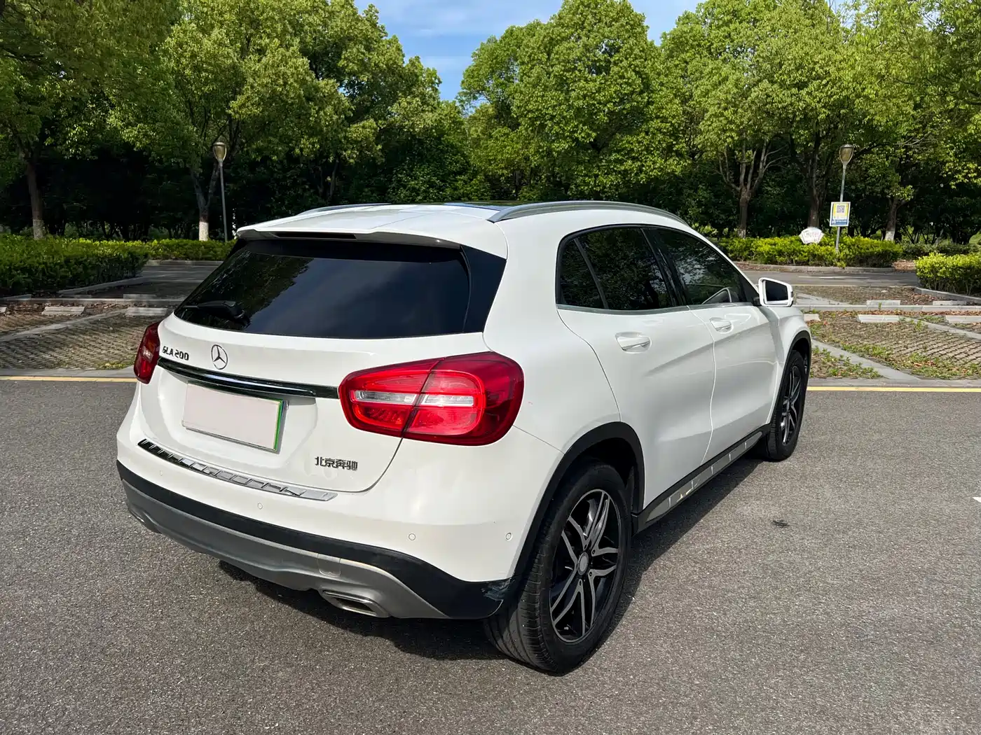 Mercedes-Benz GLA 2016 GLA 200 Fashion фото 27