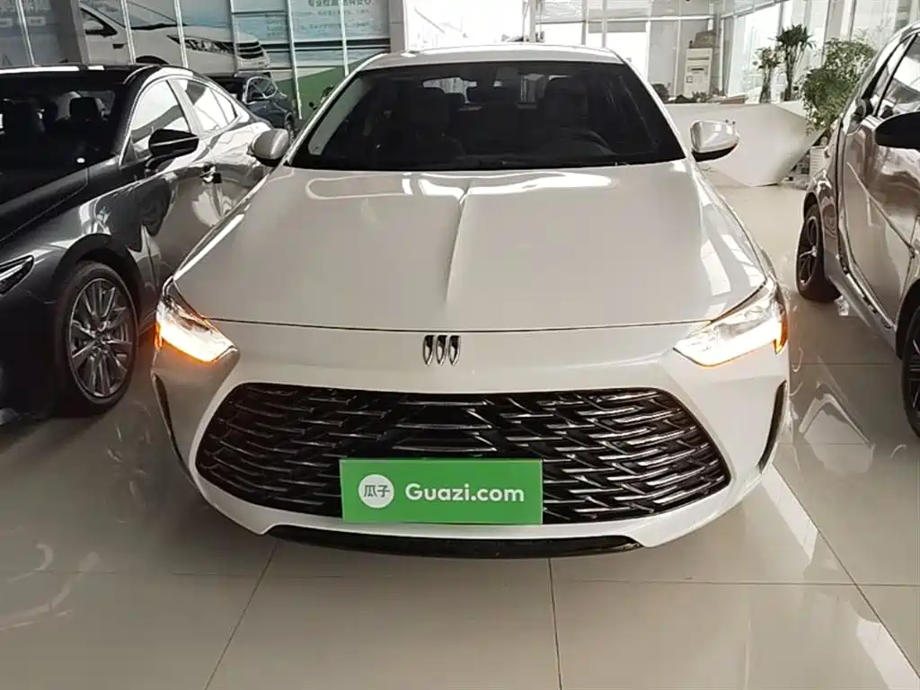 Buick Regal 2024 Model 28T Premium фото 3