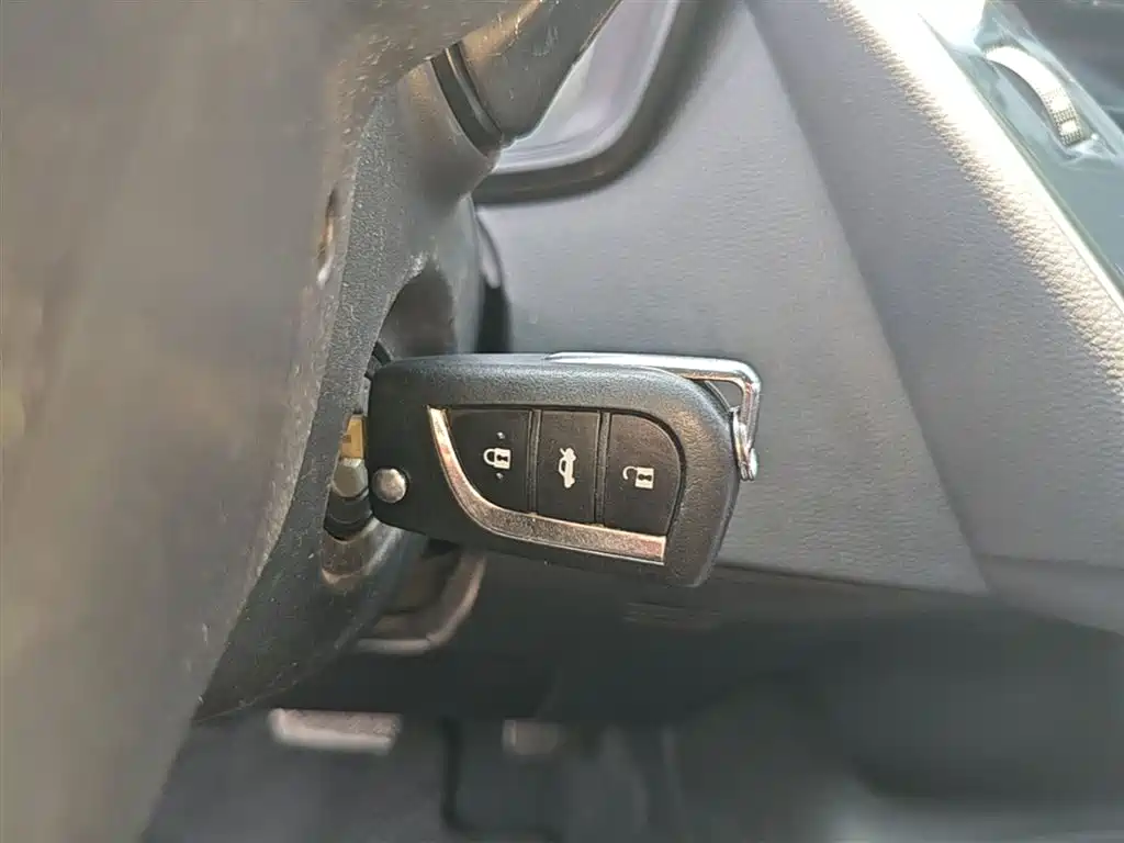 Toyota Levin 2019 185T CVT Entry Edition China VI фото 9