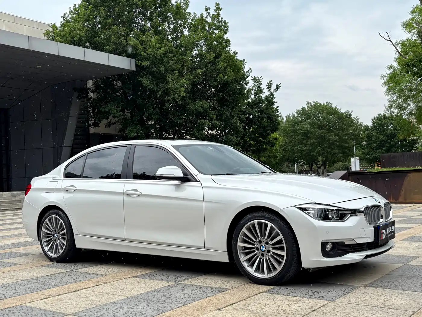 BMW 3 Series 2019 320Li Fashion Type фото 5