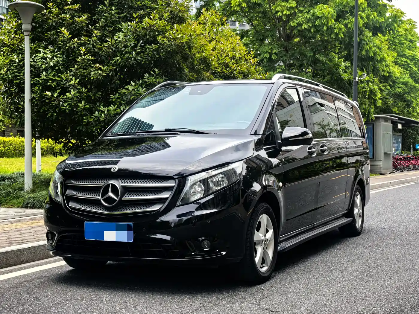 Mercedes-Benz Vito 2020 2.0T Business Edition (7-seater)