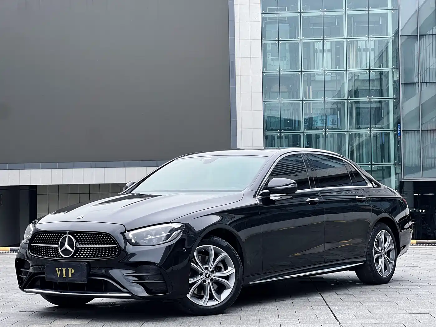 Mercedes-Benz E-Class 2022 Facelift E 300 L Sport Fashion Style