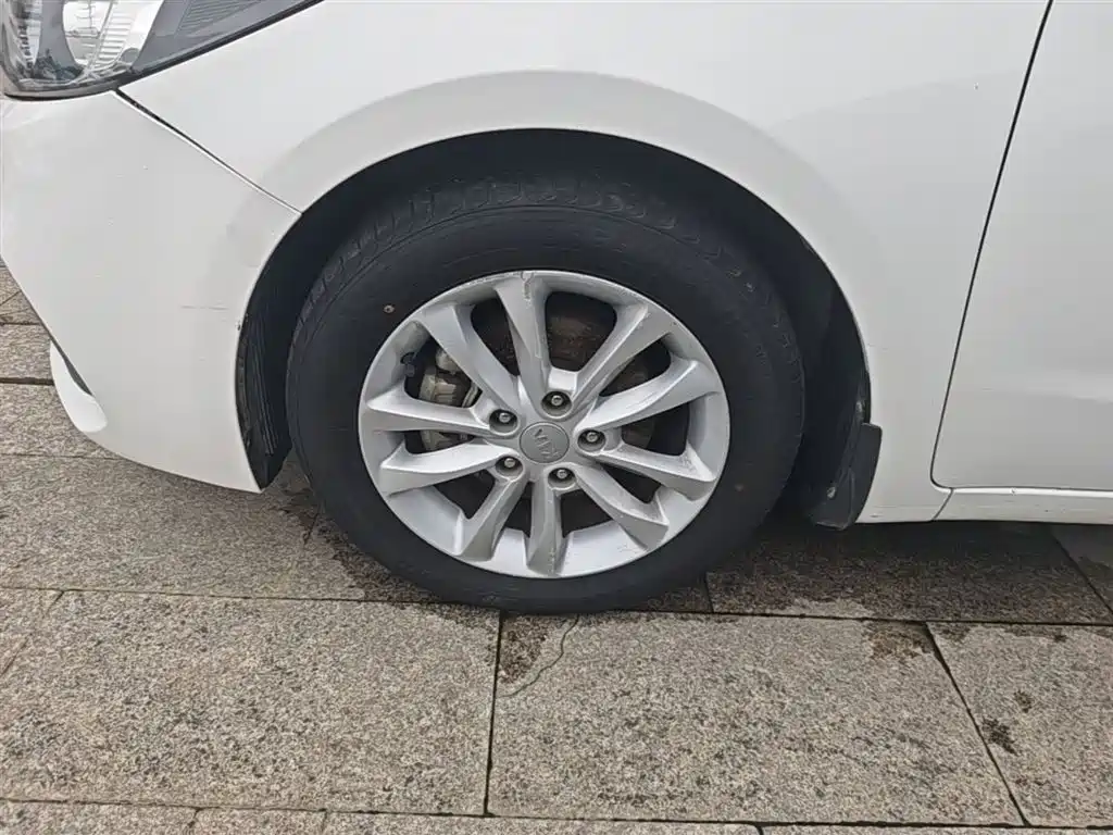 Kia K3 2016 1.6L Automatic GLS фото 23