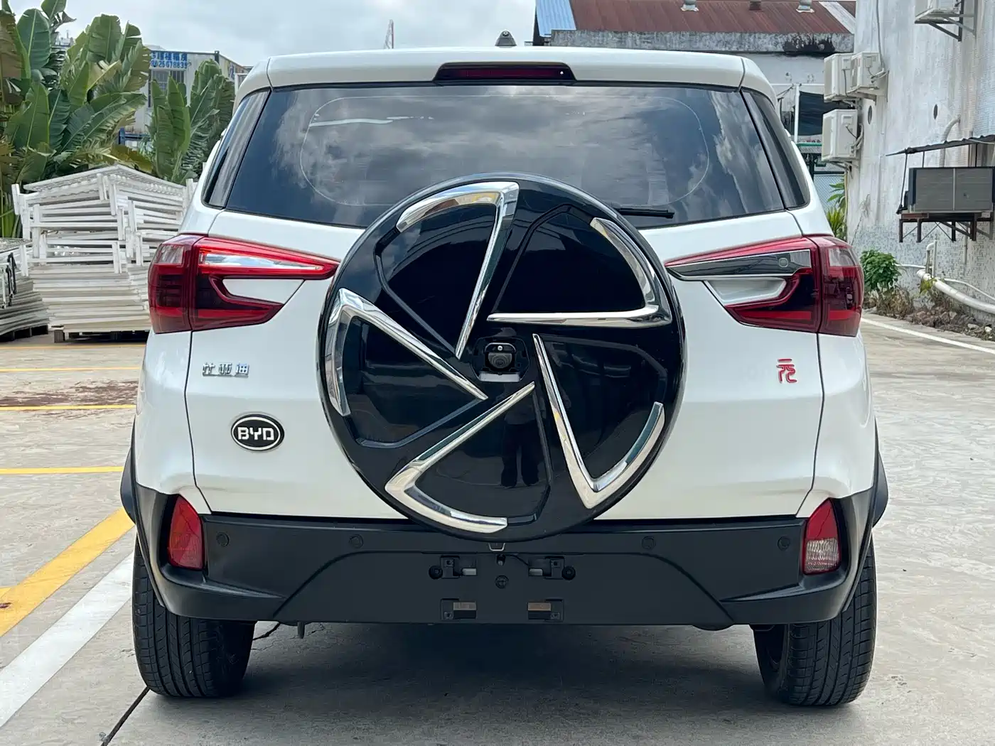 BYD Yuan 2017 1.5L Auto Cool Connect фото 8
