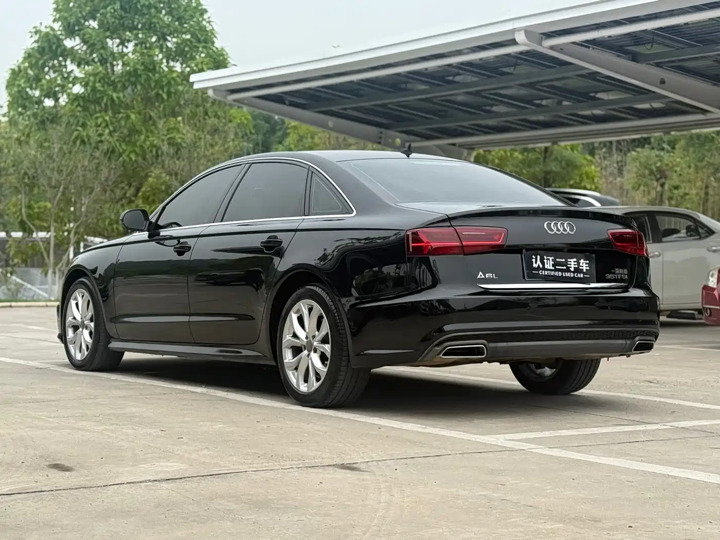 Audi A6L 2018 30th Anniversary 35 TFSI Fashion фото 12