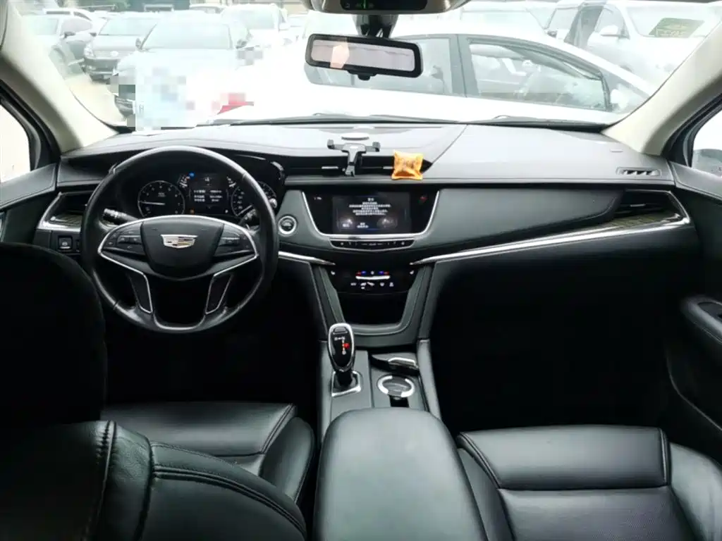 Cadillac XT5 2018 25T Luxury фото 10