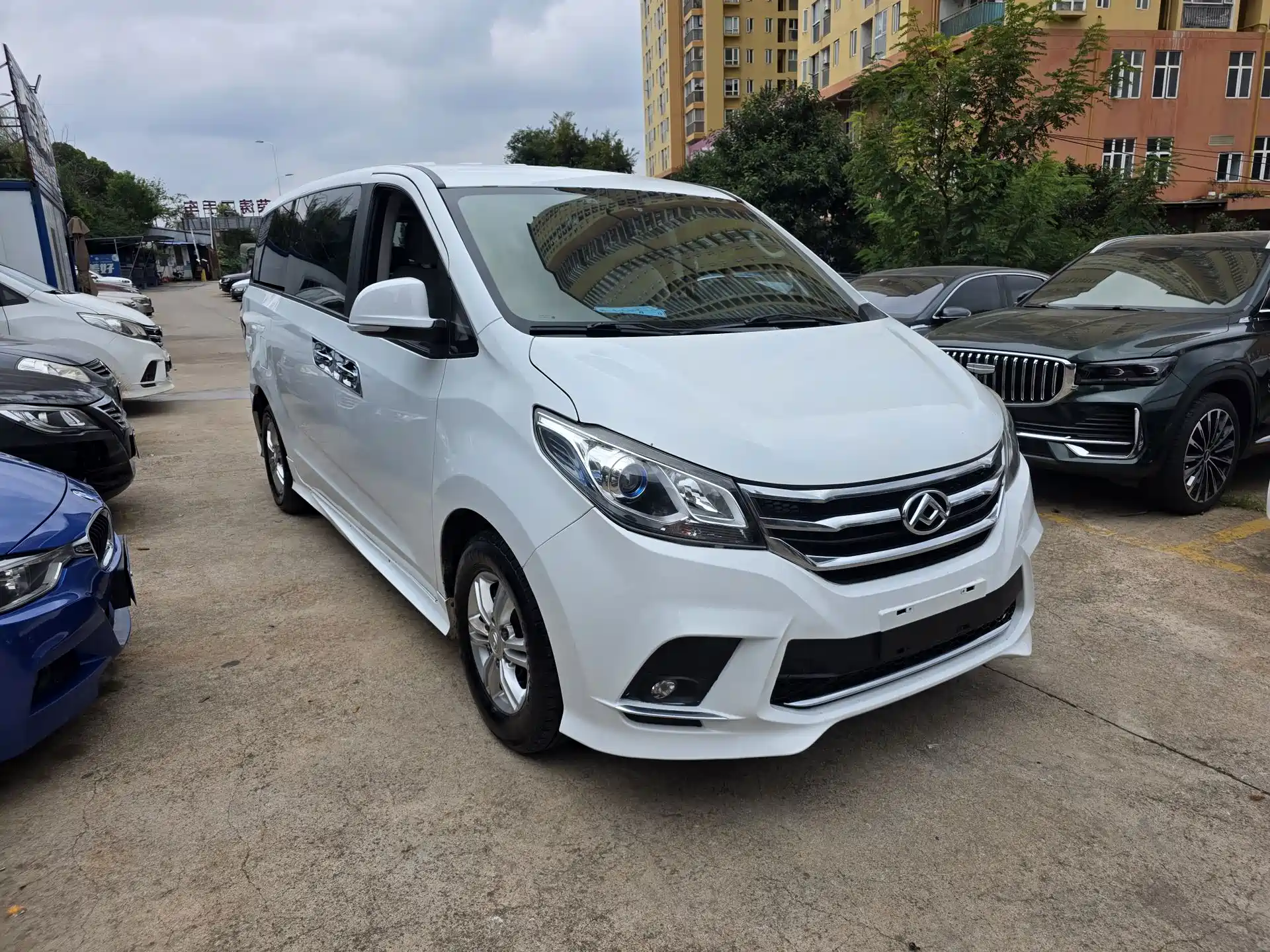 Фото 3 - Maxus G10