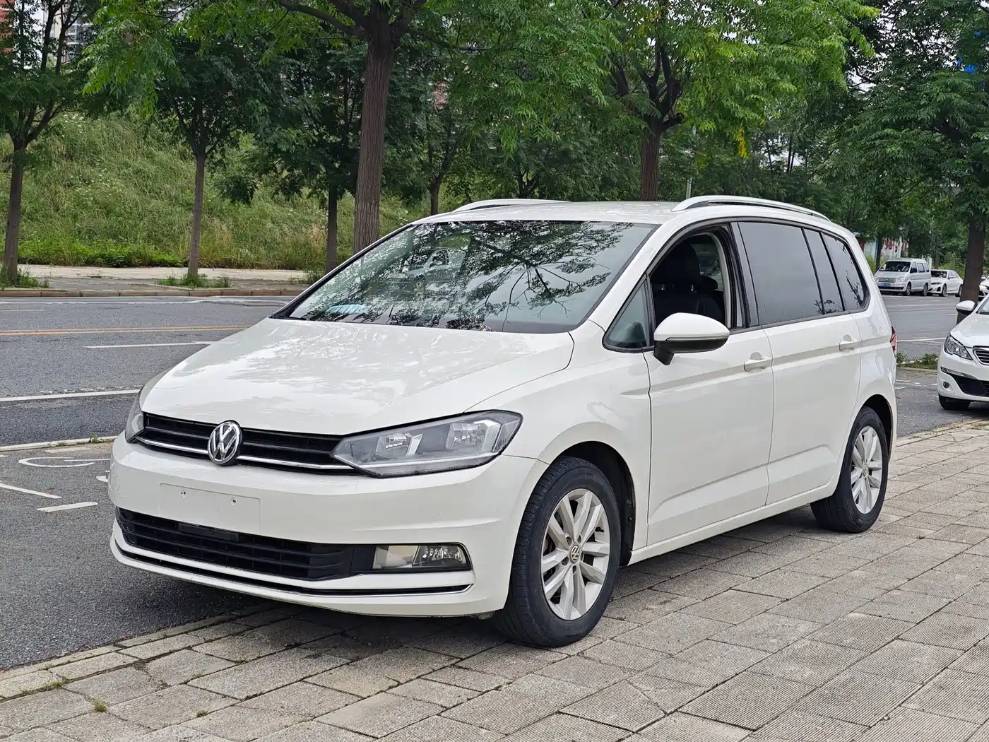 Volkswagen Touran 2016 Touran L 280TSI DSG Comfortline