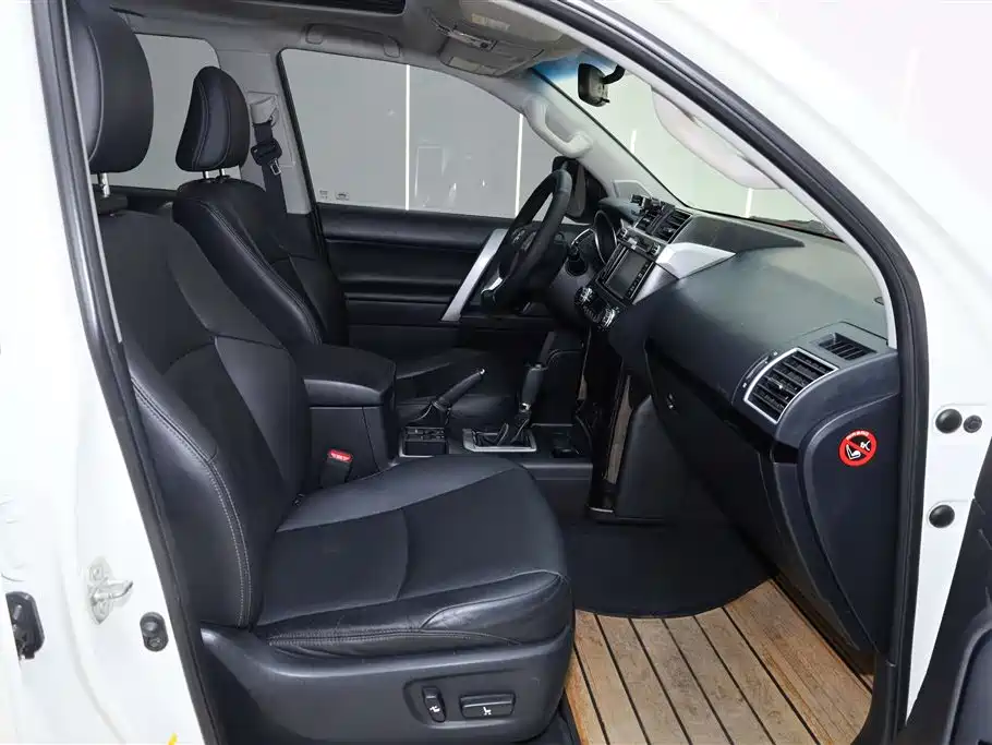 Toyota Prado 2016 2.7L Auto Luxury Edition фото 19