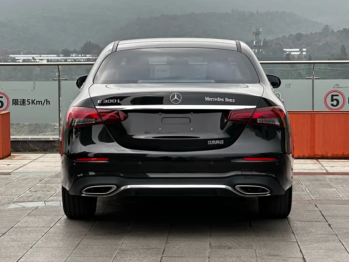  E CLASS
