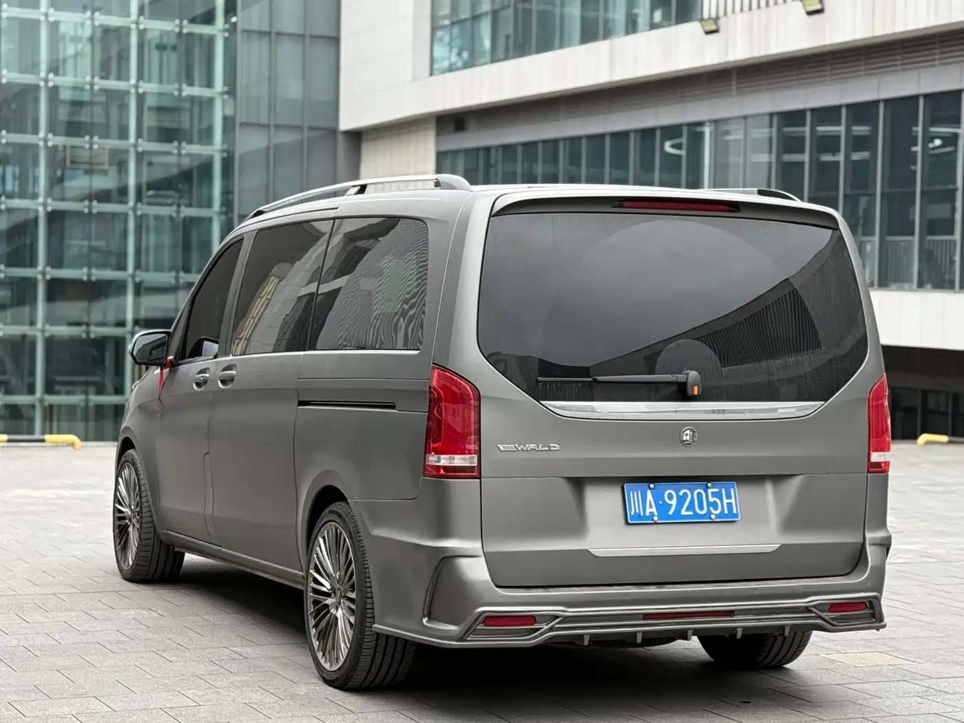Mercedes-Benz V-Class 2022 V 260 Pilot Edition фото 3