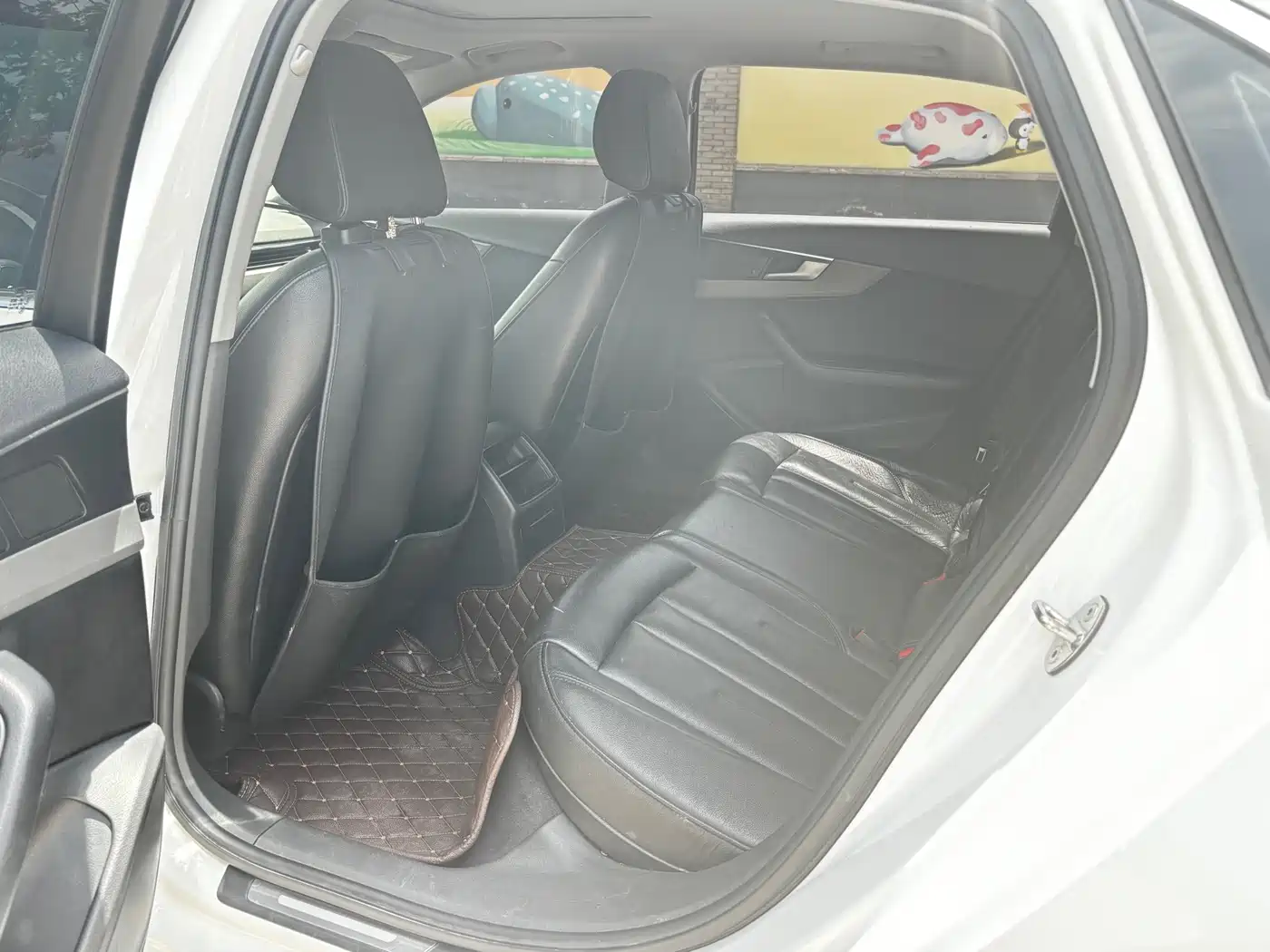 Audi A4L 2017 Plus 40 TFSI Progressive фото 10