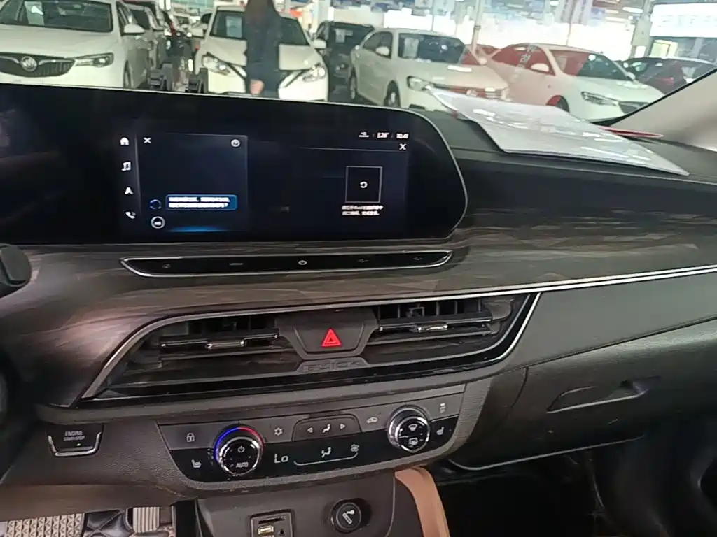 BUICK GL6