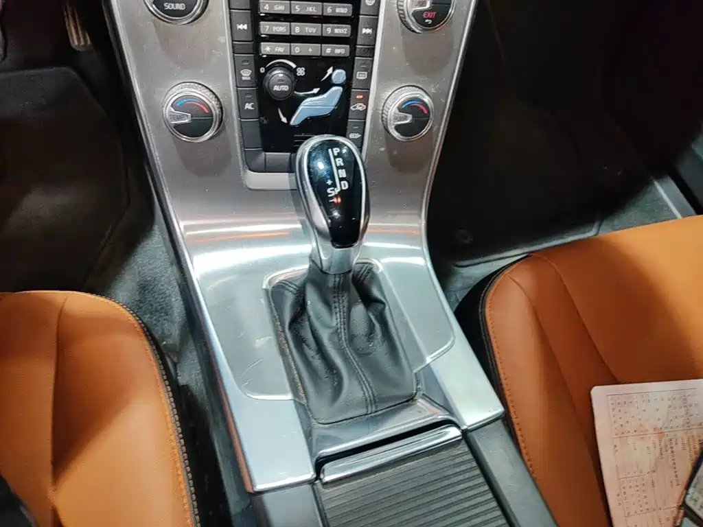Volvo S60 2018 2018 S60L T3 Momentum