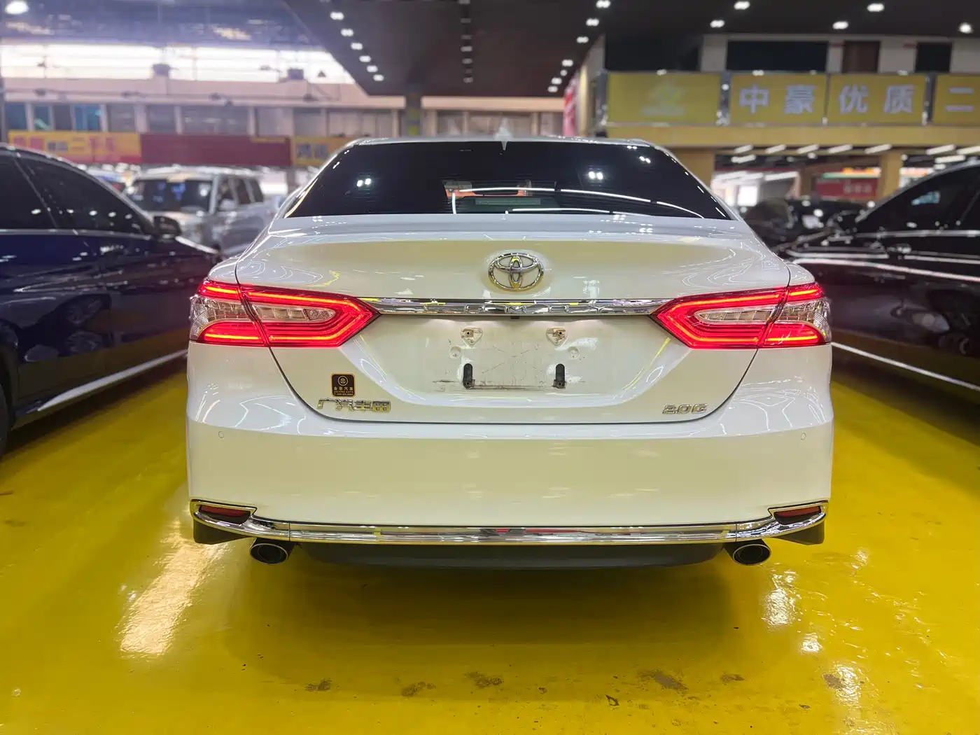 Toyota Camry 2023 2.0G Luxury Edition фото 4