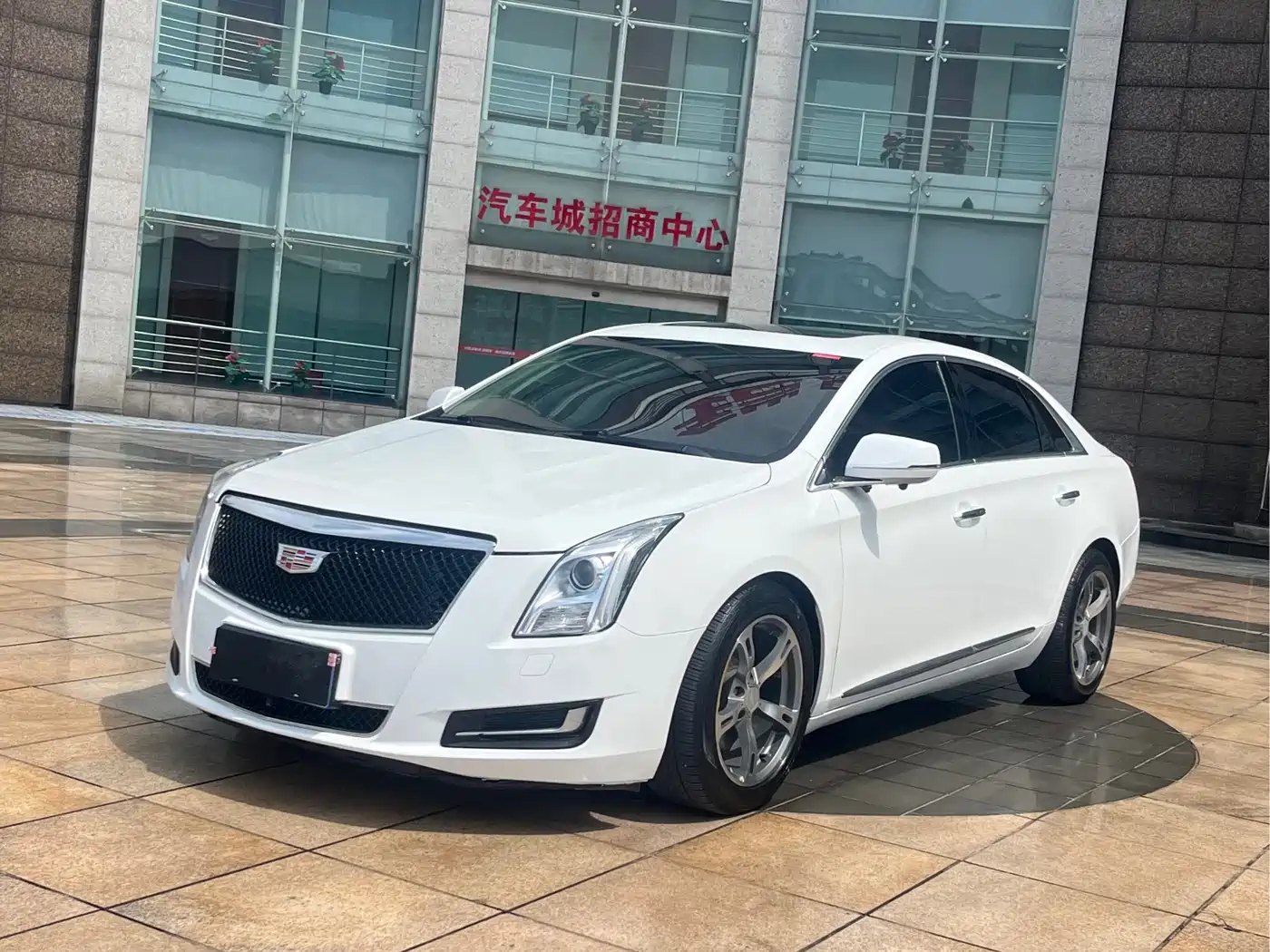 Cadillac XTS 2017 28T Technology