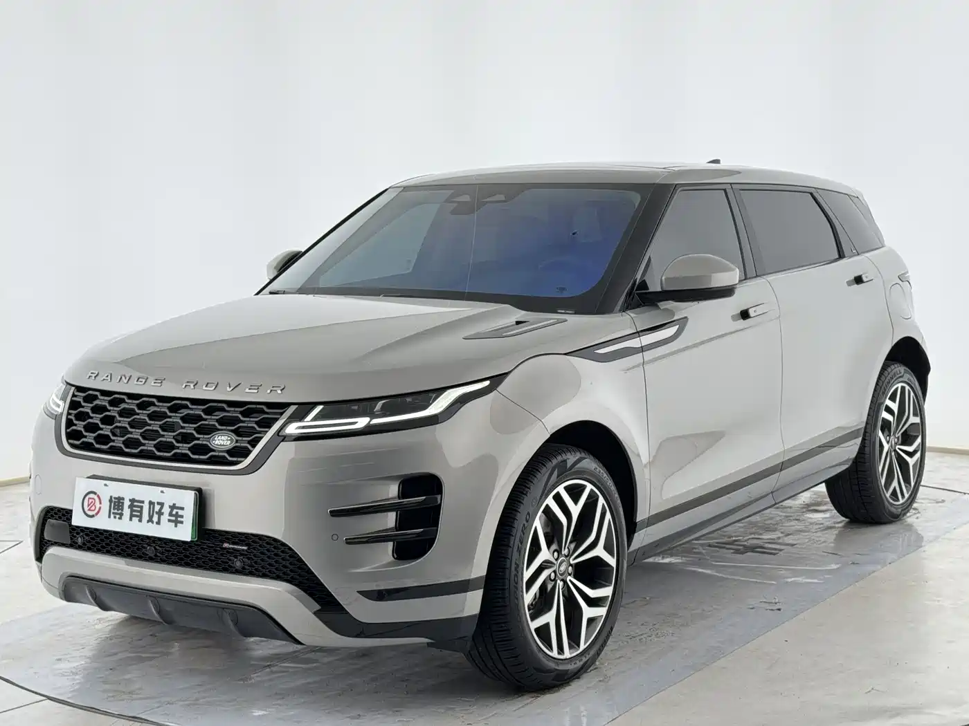 Land Rover Range Rover Evoque New Energy 2022 Range Rover Evoque L P300e Plug-in Hybrid