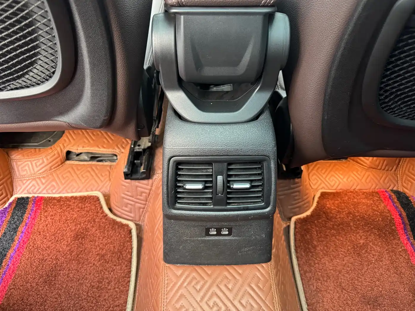 BMW X1 2020 sDrive20Li Premium Edition фото 17