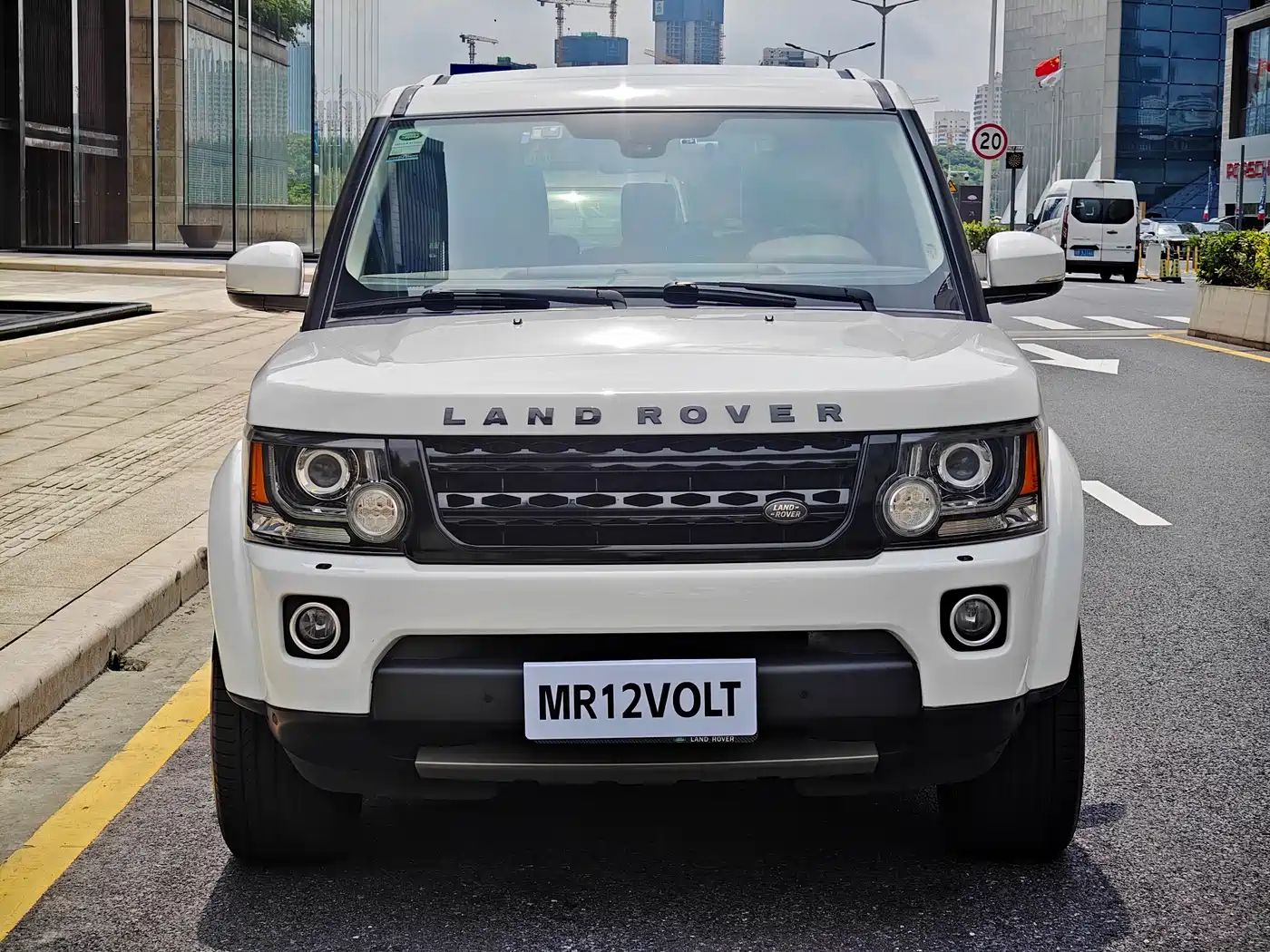 Фото 2 - Land Rover Discovery