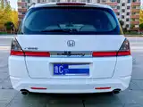 Фото 14 - Honda Odyssey