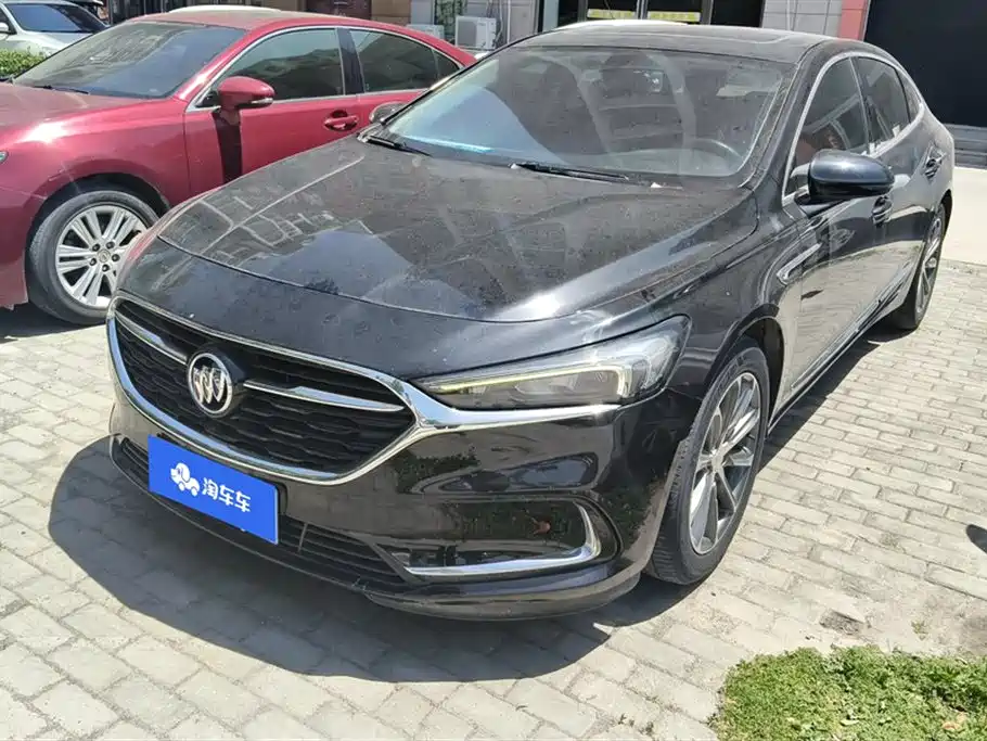 BUICK LACROSSE