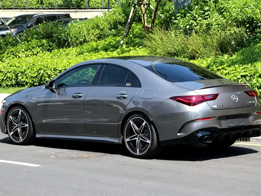 Mercedes-Benz CLA AMG 2025 AMG CLA 35 4MATIC фото 12