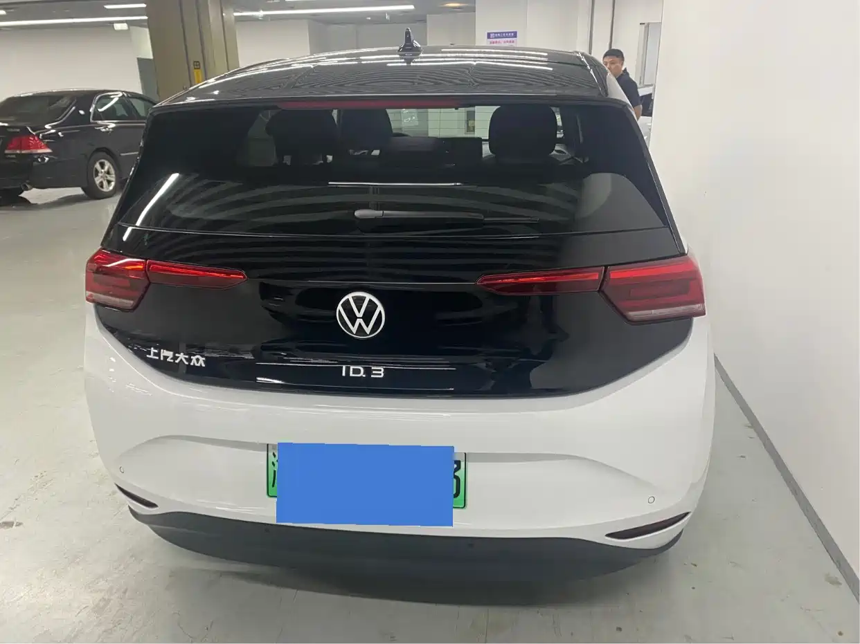Volkswagen ID.3 2024 Outstanding Edition фото 16
