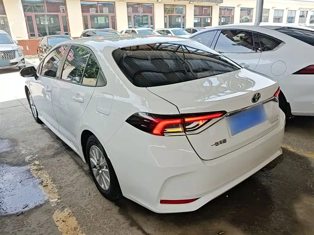 Toyota Corolla 2023 1.8L Smart Hybrid Dual Engine Pioneer Edition фото 5