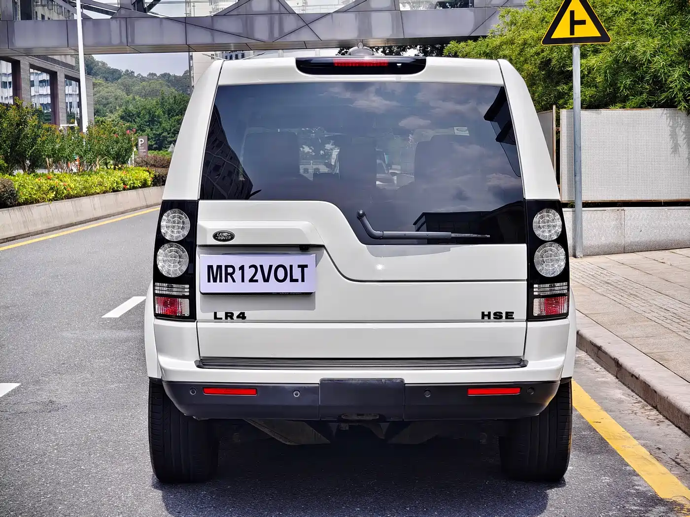 Фото 5 - Land Rover Discovery