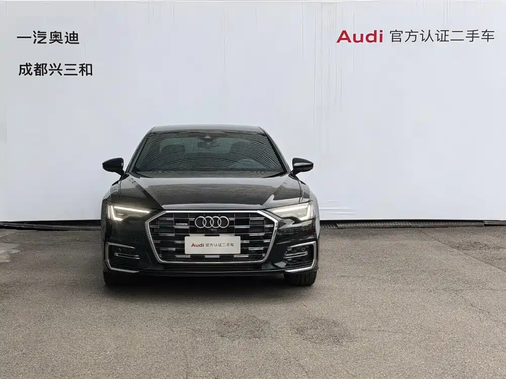 Audi A6L 2024 55 TFSI quattro Exclusive Dynamic фото 2