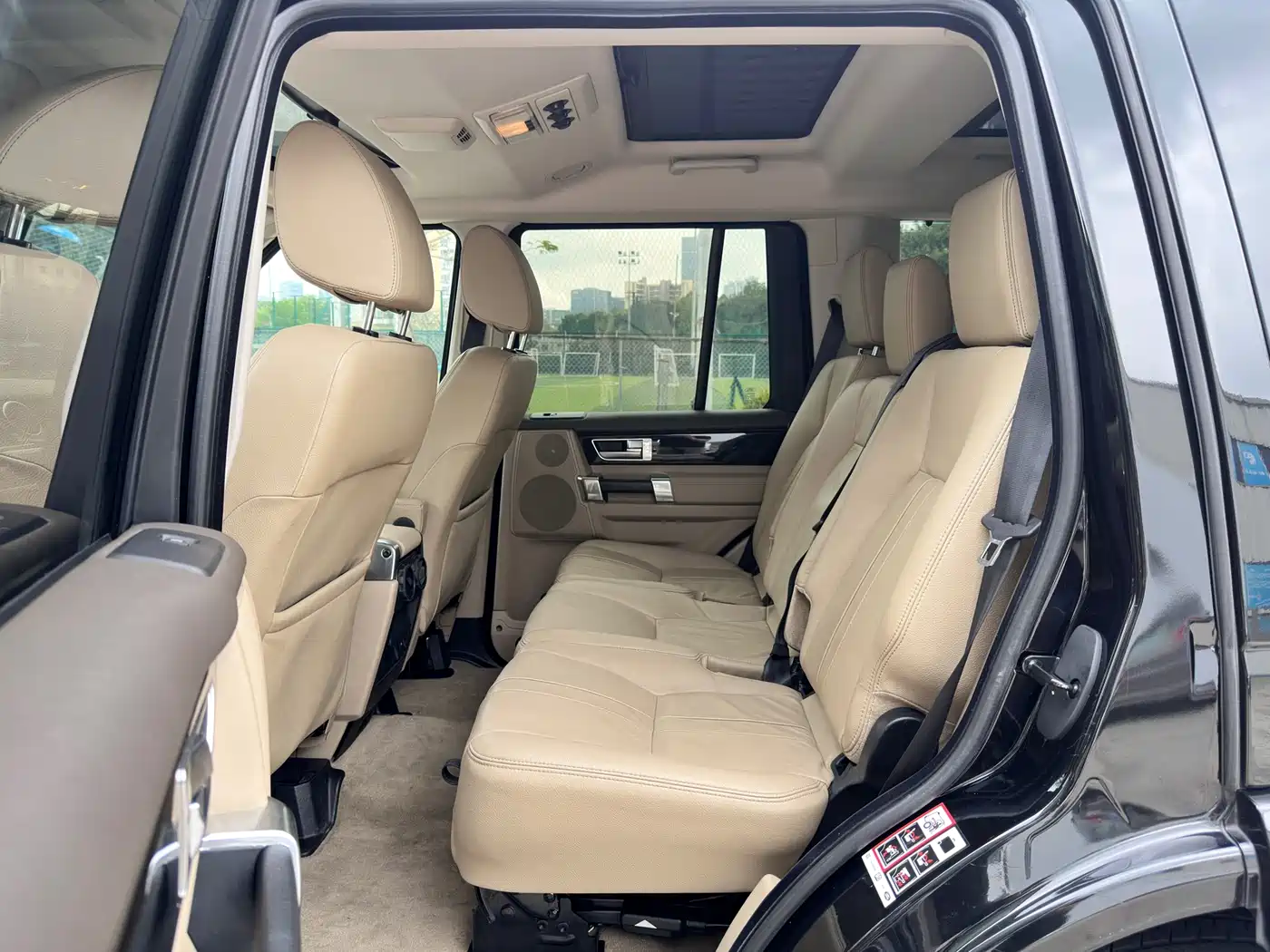Land Rover Discovery 2012 3.0 SDV6 HSE Diesel фото 9
