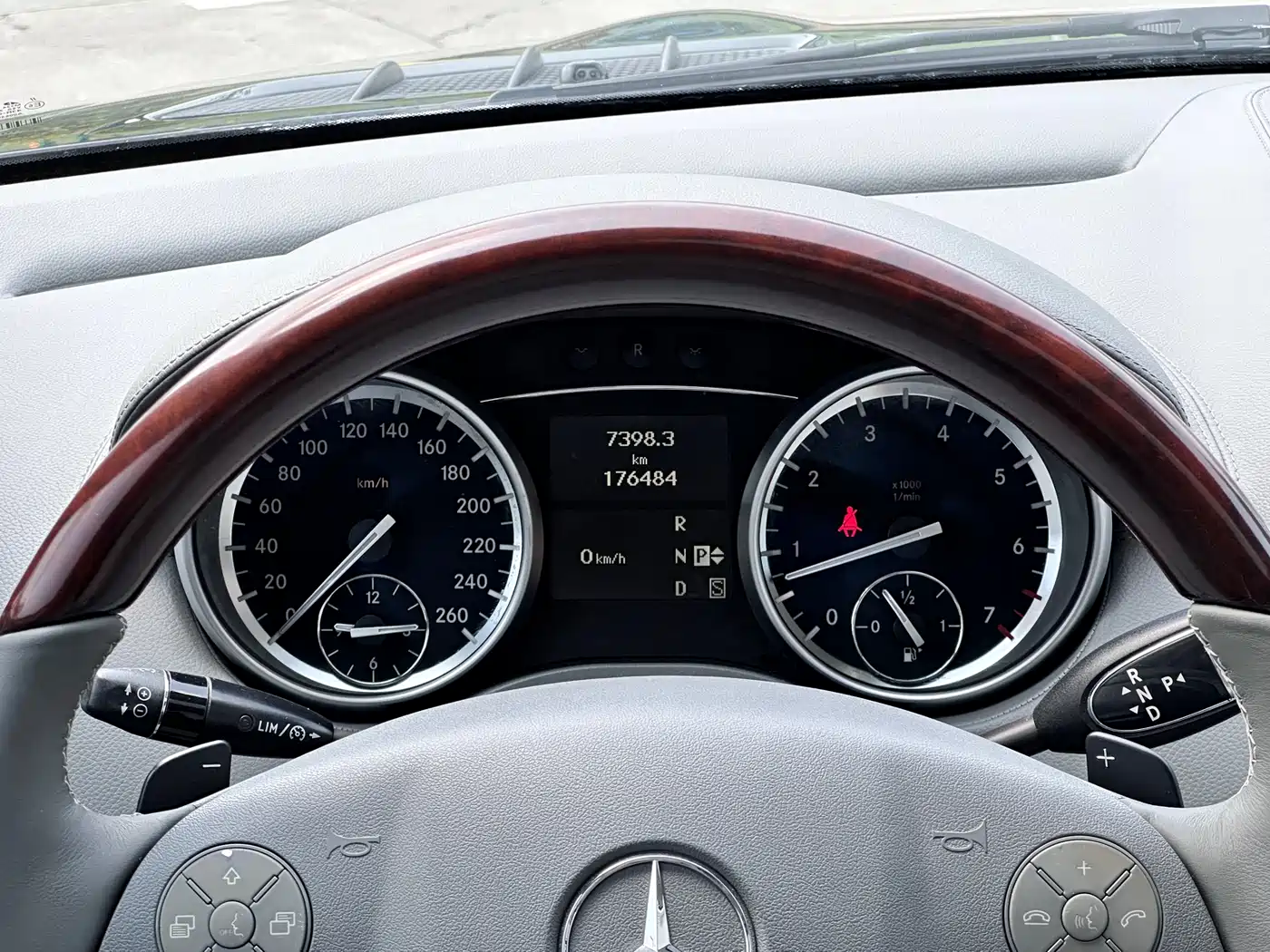 Mercedes-Benz GL-Class 2011 GL 450 4MATIC Premium фото 13