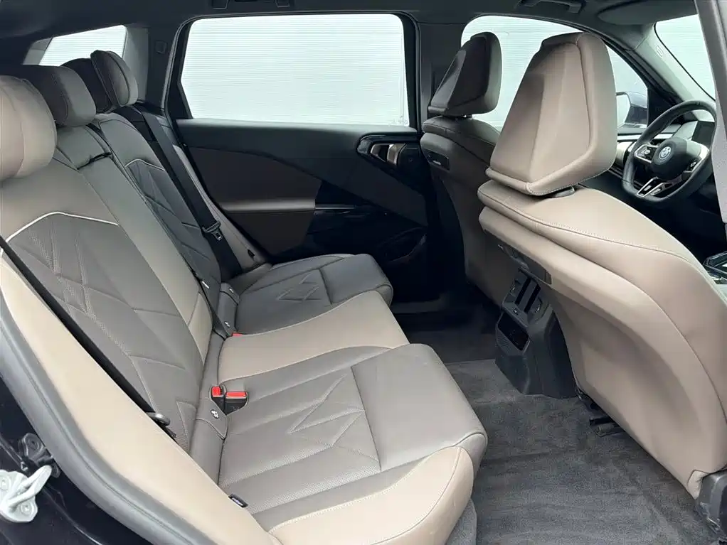BMW X3 2025 xDrive30L Leading M Sport Package фото 20