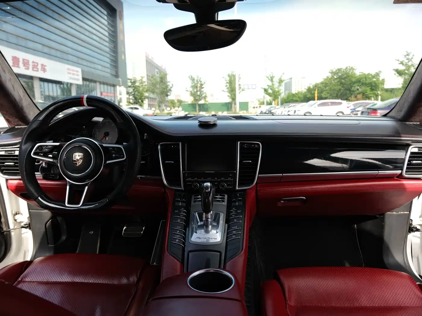 Porsche Panamera 2010 Model Panamera 4S 4.8L фото 17