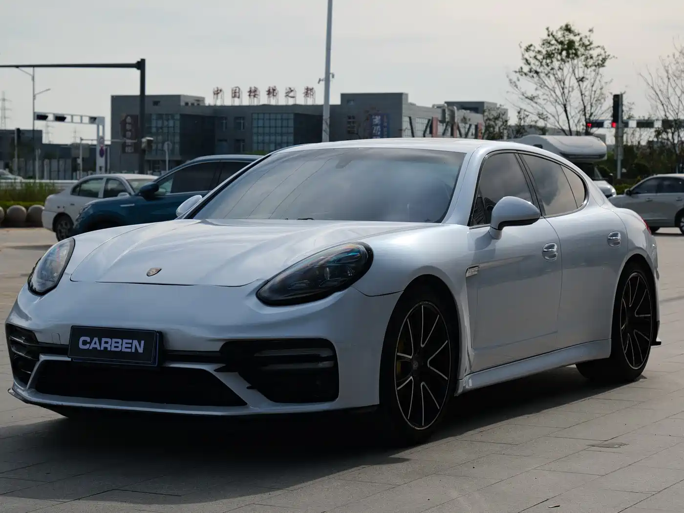 Porsche Panamera 2010 Model Panamera 4S 4.8L