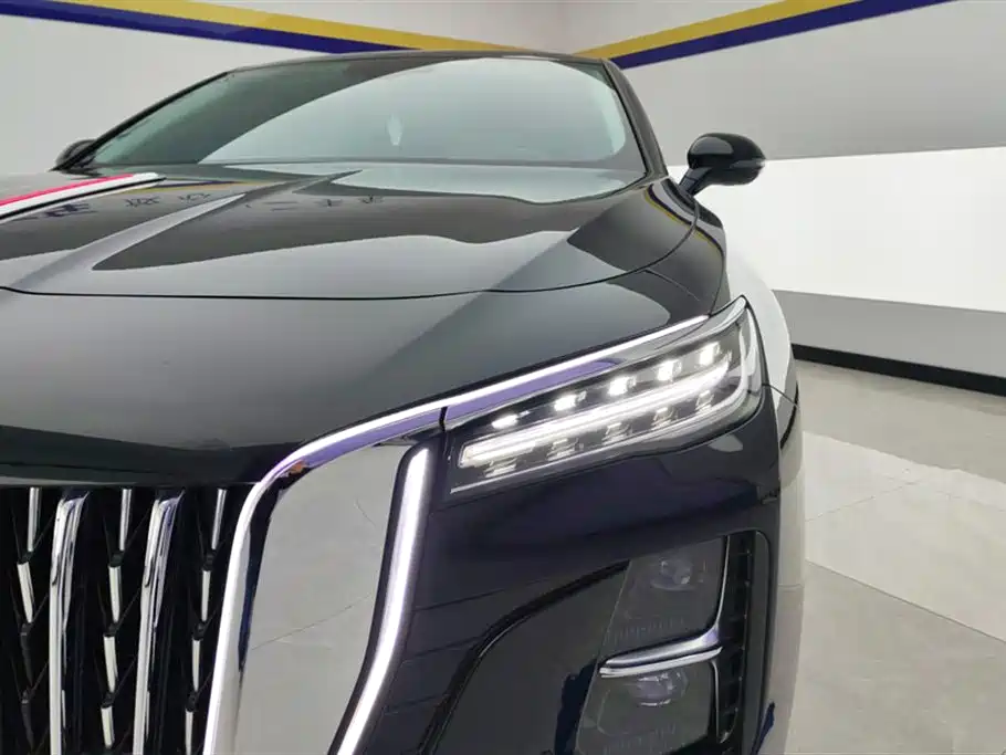 Hongqi H5 2024 1.5T DCT Smart Connect Flag Rhythm Edition фото 5