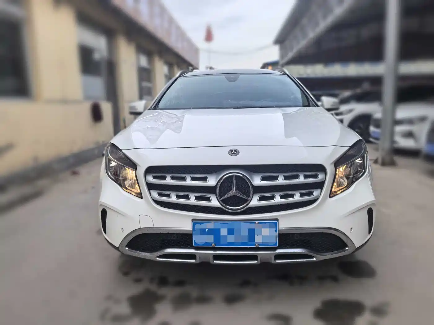 Mercedes-Benz GLA 2017 GLA 200 Fashion фото 2