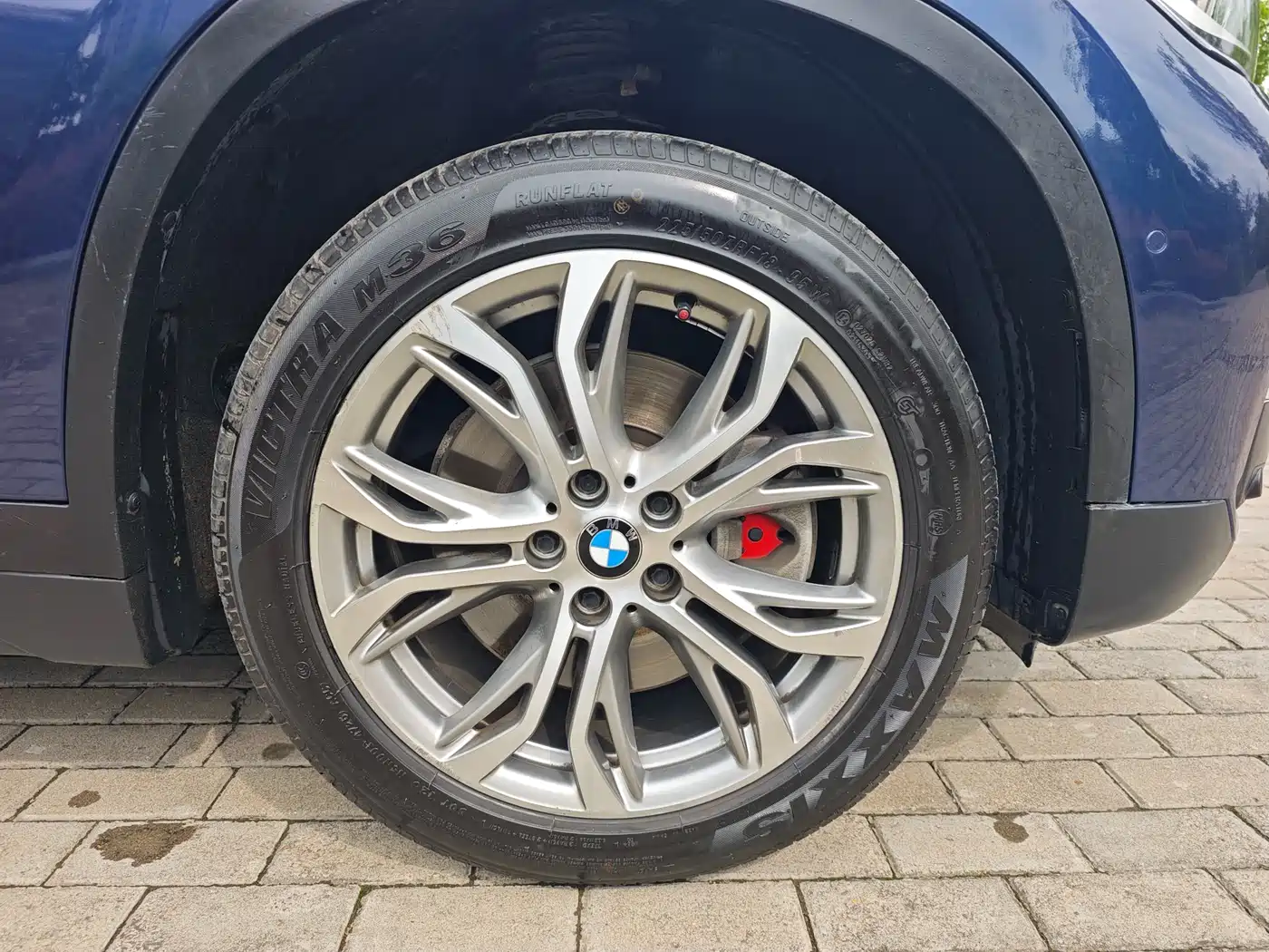 BMW X1 2019 sDrive20Li Leading Model фото 15