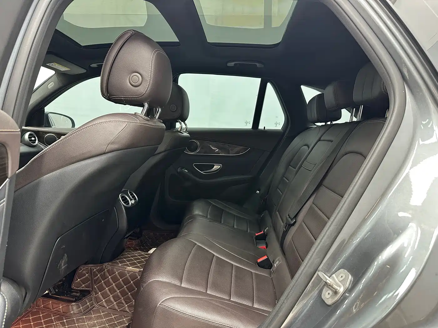 Mercedes-Benz GLC 2018 GLC 260 4MATIC Dynamic фото 6