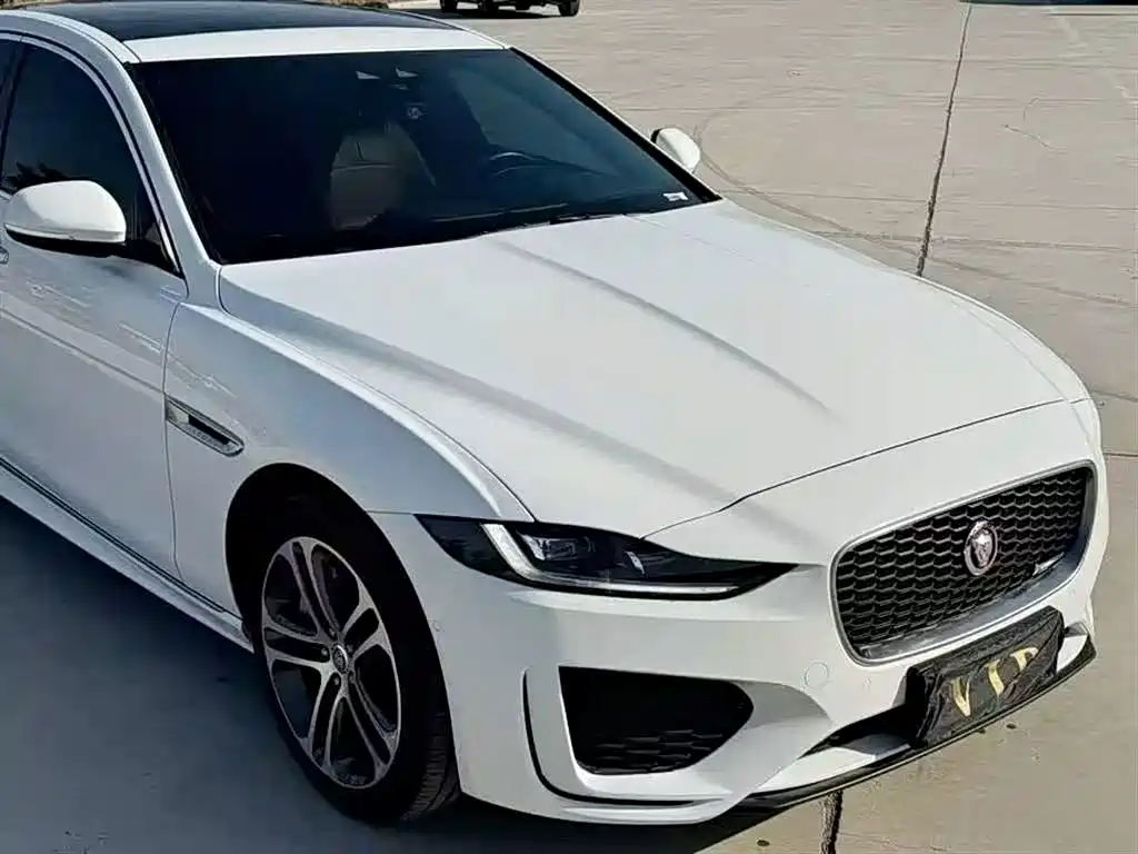 Jaguar XEL 2021 2.0T 250PS R-DYNAMIC S Progressive Sport Edition фото 3